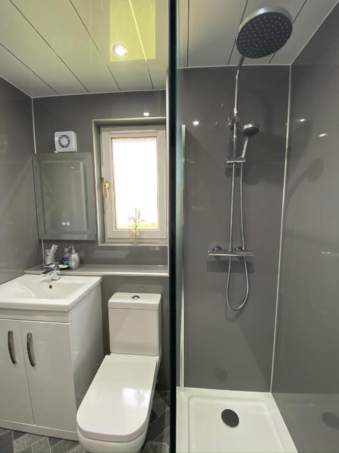 Prime Commuter Executive Apartment Dunfermline Extérieur photo