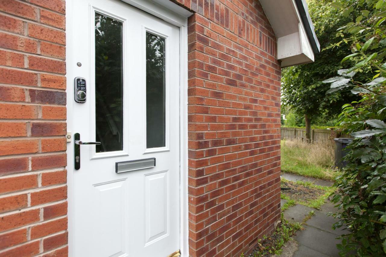 Prime Commuter Executive Apartment Dunfermline Extérieur photo